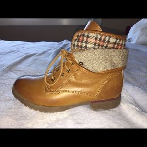 Cute Brown booties 😜